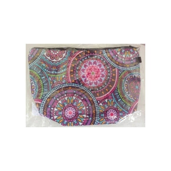 Cosmetics Makeup Bags - Picture 3 of 3